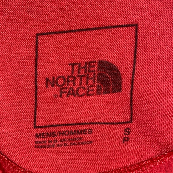 North face shirt - Picture 3 of 3